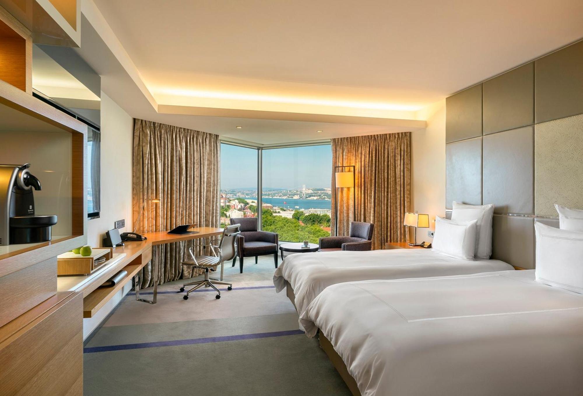 Swissotel The Bosphorus Istanbul Bilik gambar Deluxe Room